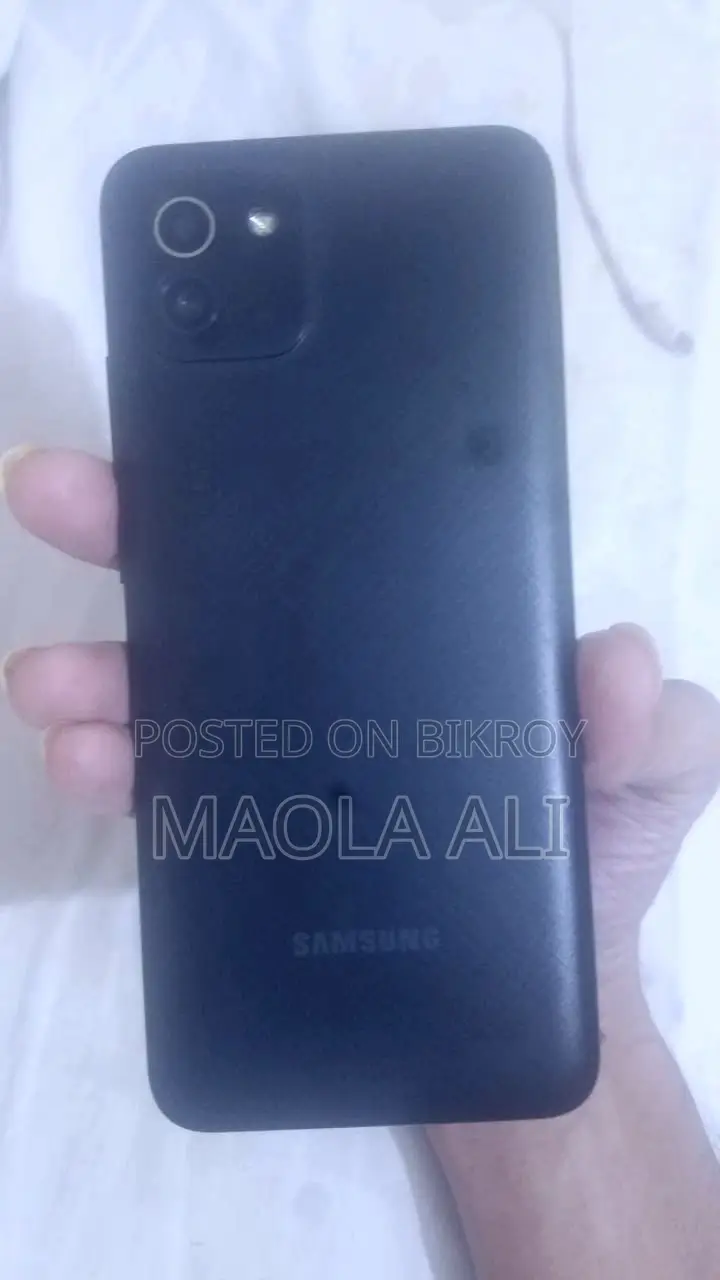 স্যামসাং গ্যালাক্সি এ০৩ ৬৪ জিবি ব্ল্যাক