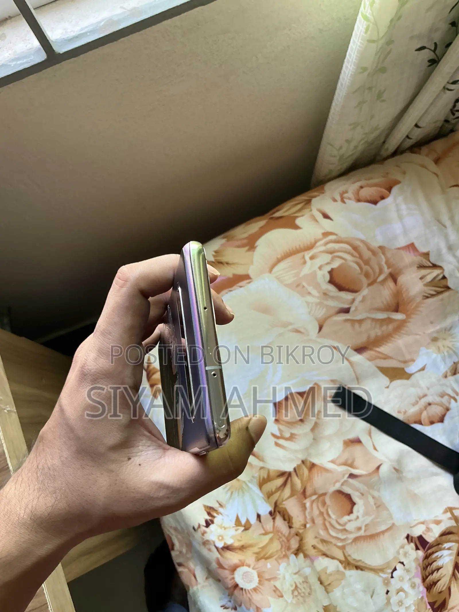 স্যামসাং গ্যালাক্সি এস১০ ৫জি ২৫৬ জিবি সিলভার