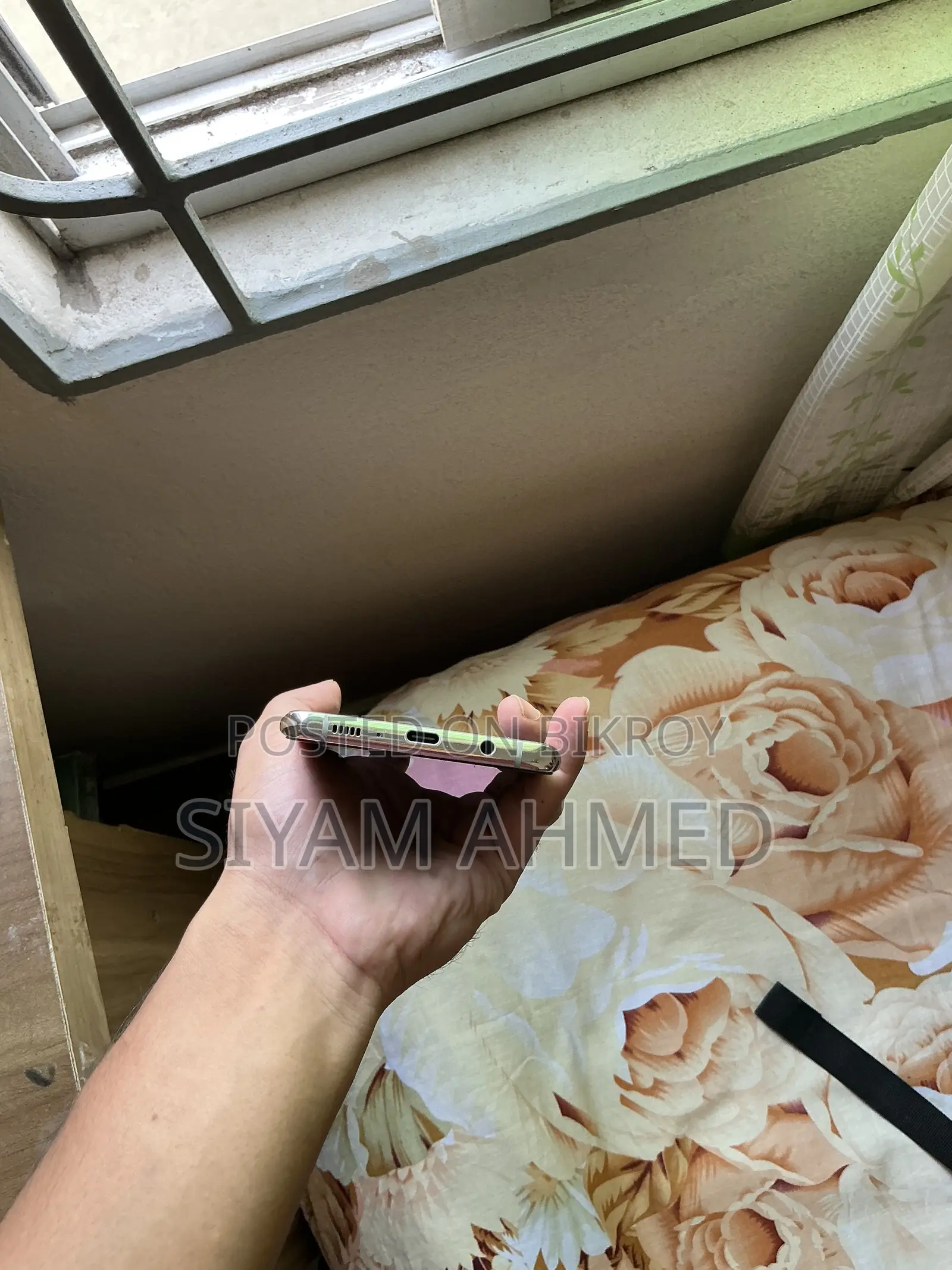 স্যামসাং গ্যালাক্সি এস১০ ৫জি ২৫৬ জিবি সিলভার