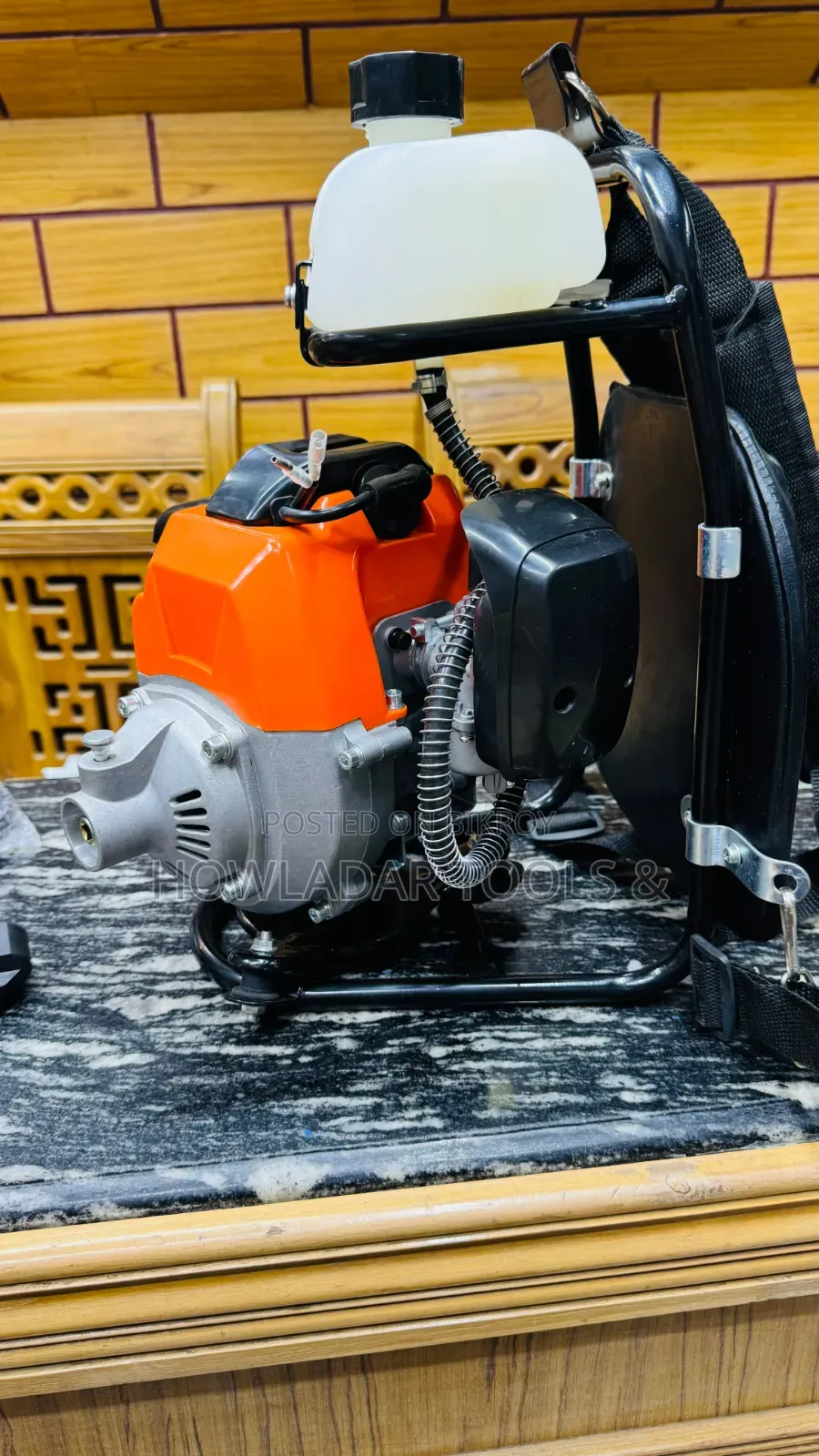Grass and Paddy Cutting Machine (2 Stroke)