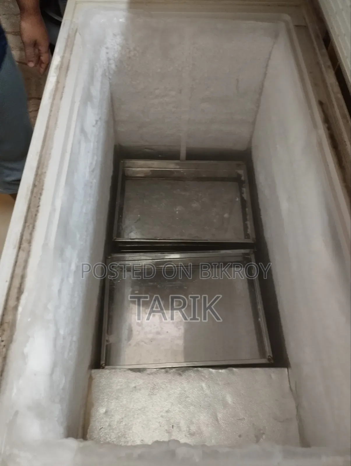 ৩১০ লিটার ডিপ ফ্রিজ