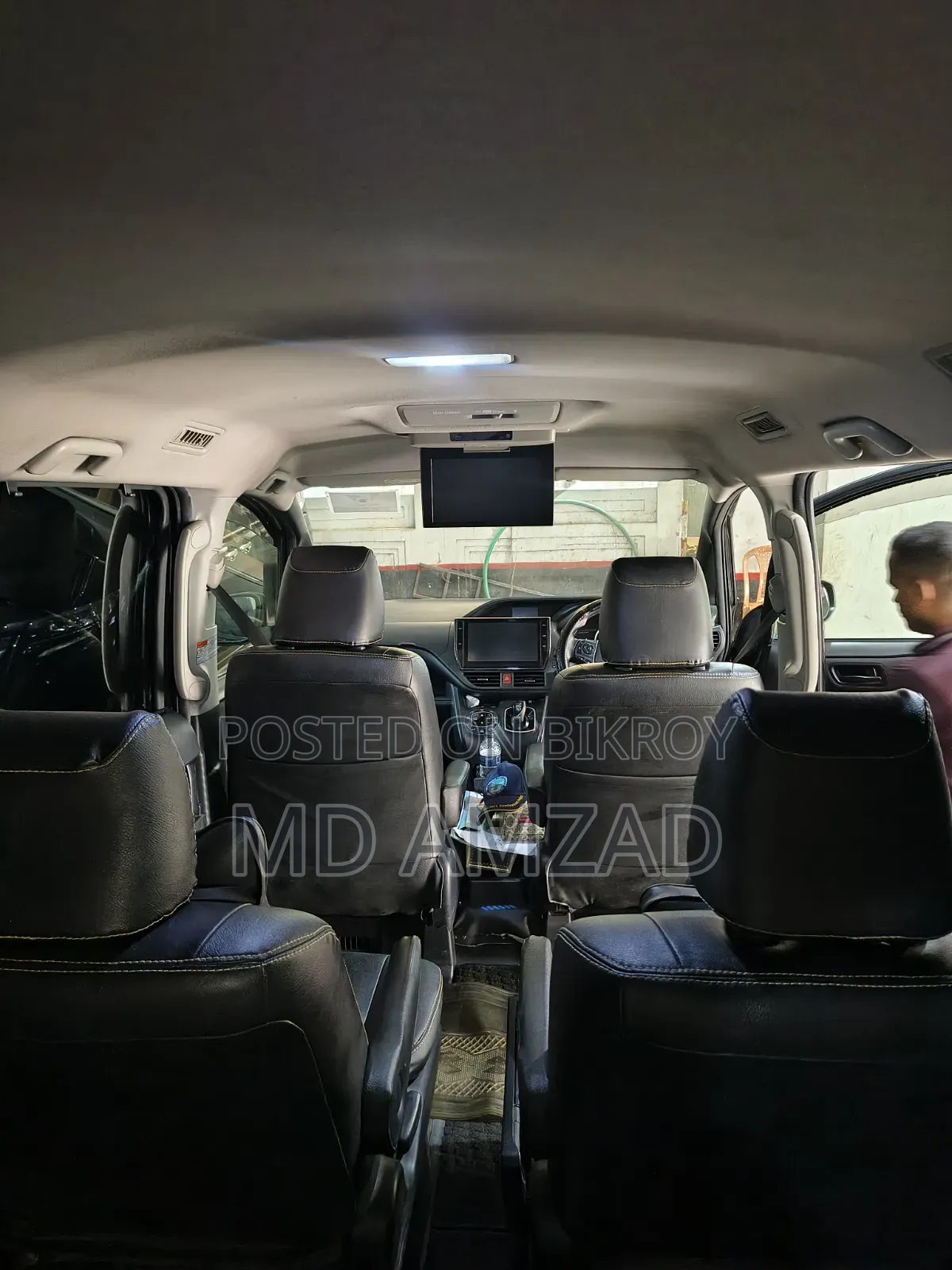 Toyota Noah 2.0 AWD (7 Seater) 2016 Black