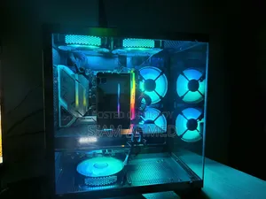 Desktop Computer Asus 16GB AMD Ryzen 5 SSD 512GB
