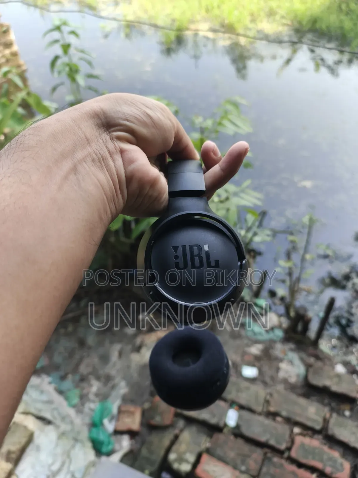 JBL Bluetooth Headphone