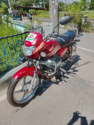 Hero HF Deluxe 2019 Red