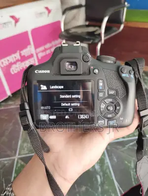 Canon EOS Rebel T7