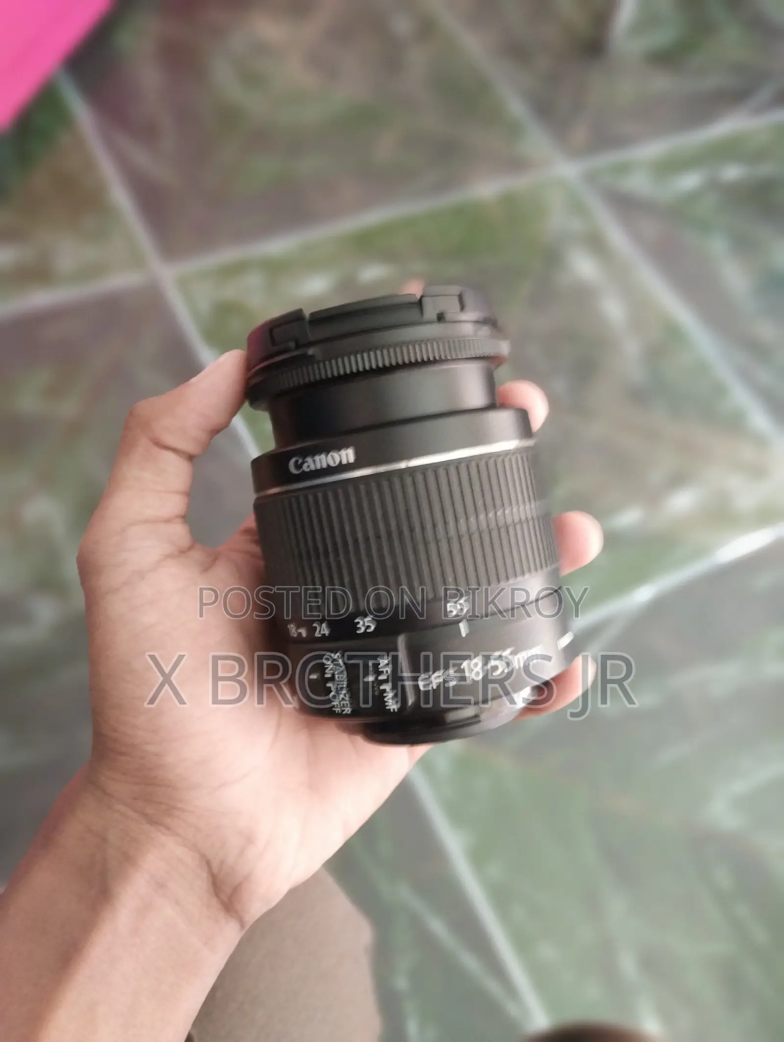 Canon EOS Rebel T7