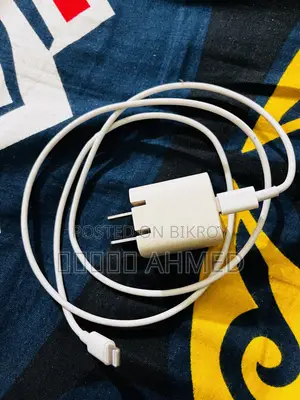 অ্যাপল অ্যাডাপ্টার এবং ক্যাবল