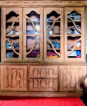 Wall Showcase