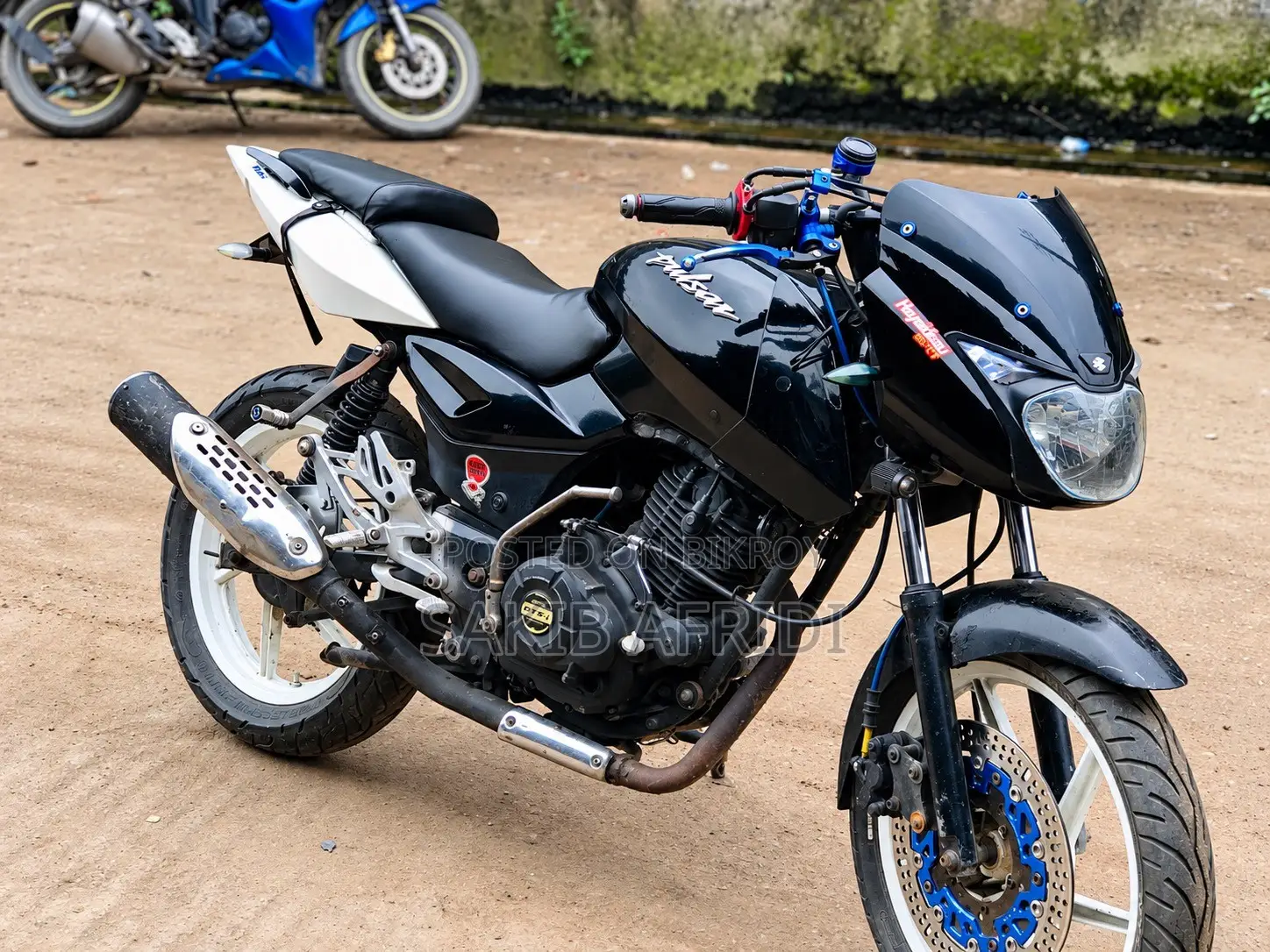 Bajaj Pulsar 150 2011 Black