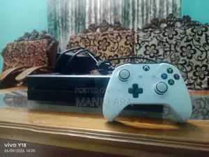 এক্সবক্স ওয়ান - নতুনের মতো কন্ডিশন