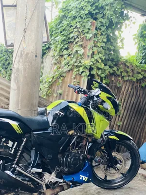 TVS Apache RTR 160 2V 2018 Green