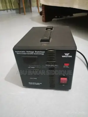 ভোল্টেজ স্টেবিলাইজার