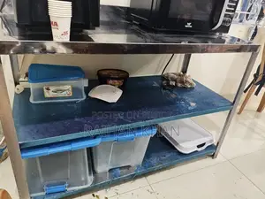 স্টেইনলেস স্টিল টেবিল কিচেন
