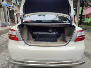 Toyota Premio 2013 Pearl