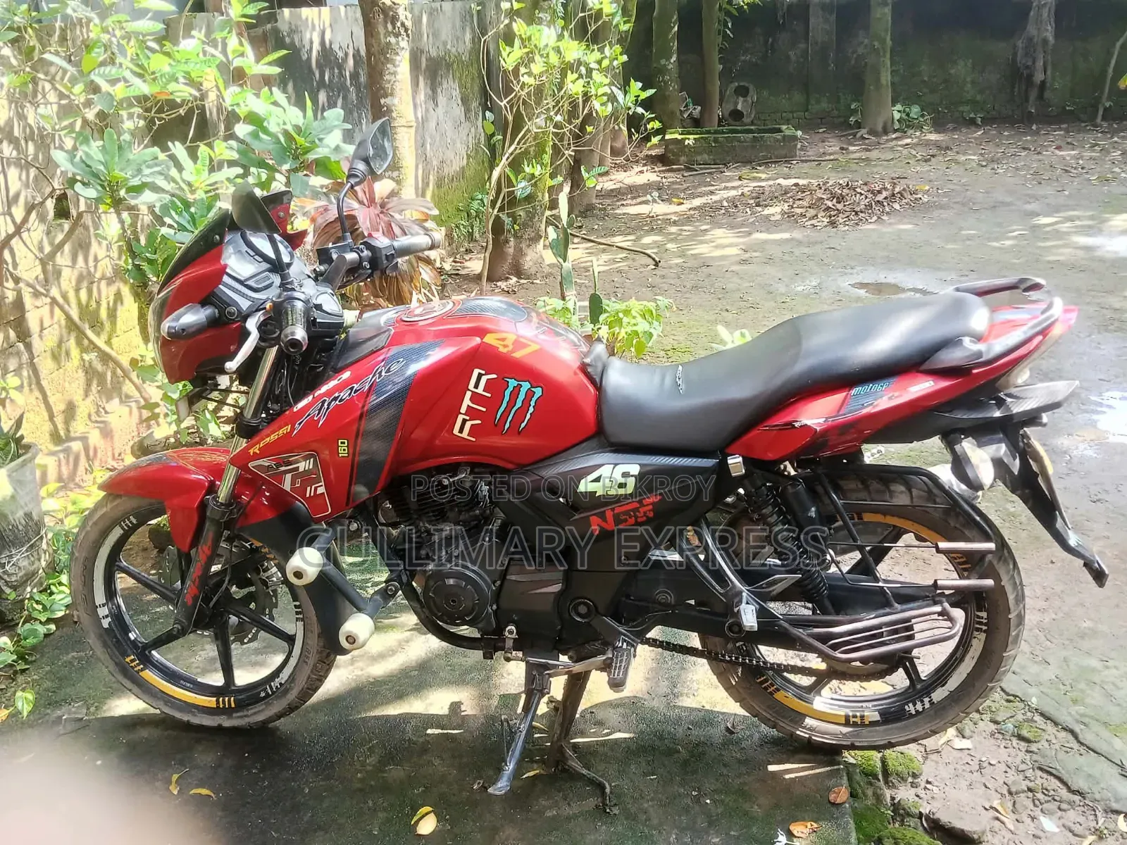 TVS Apache RTR 160 2V 2017 Red