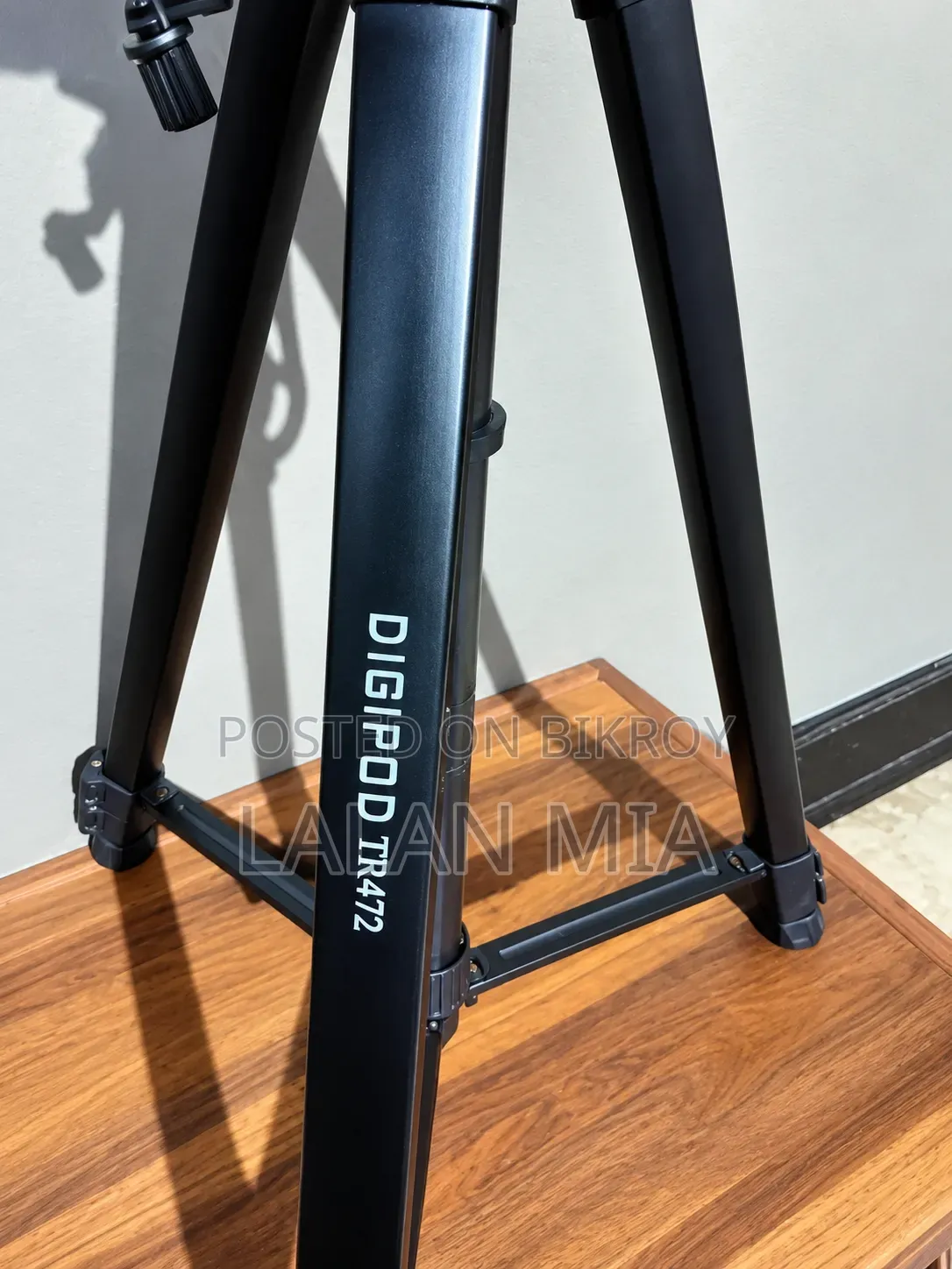 DIGIPOD TR472 Tripod for Sale