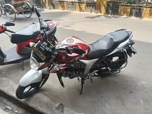 Suzuki Gixxer 2021 Brown