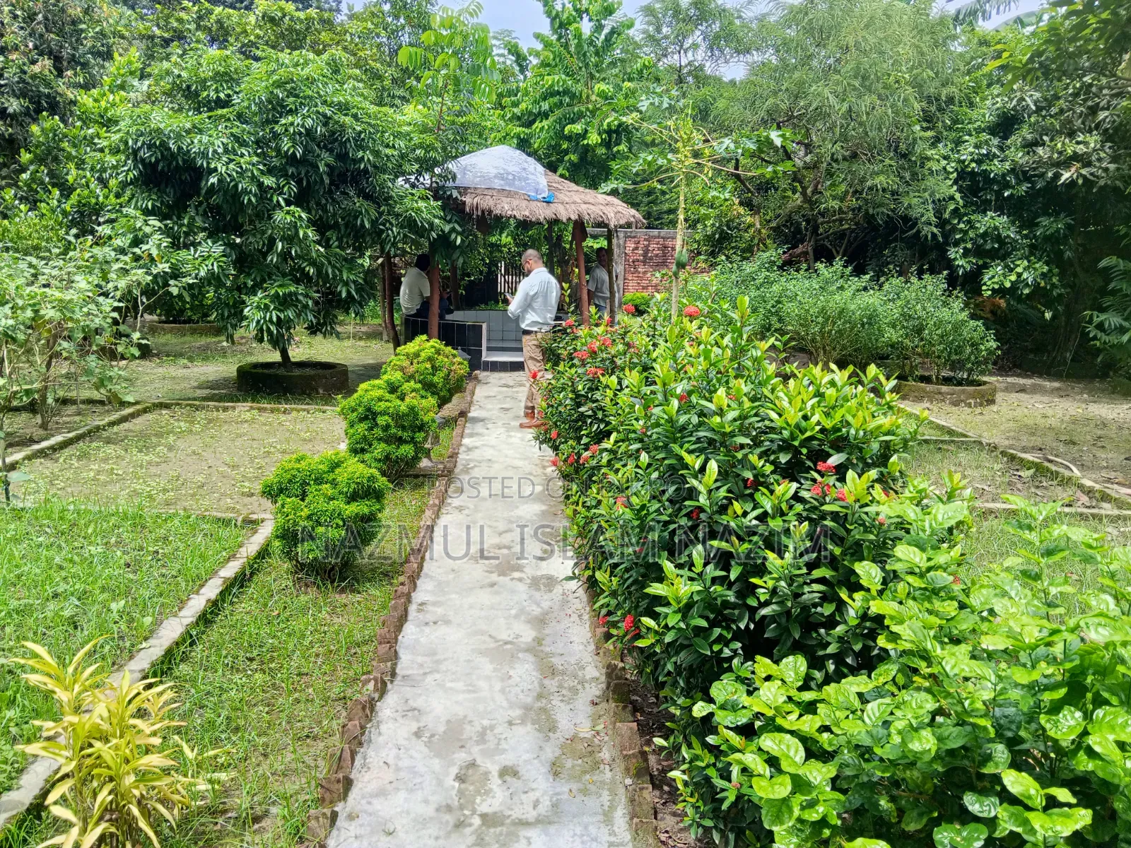 ১৬ বেডরুম ফার্ম হাউজ সিকদার বাড়ি, কালীগঞ্জ বিক্রয়ের জন্য