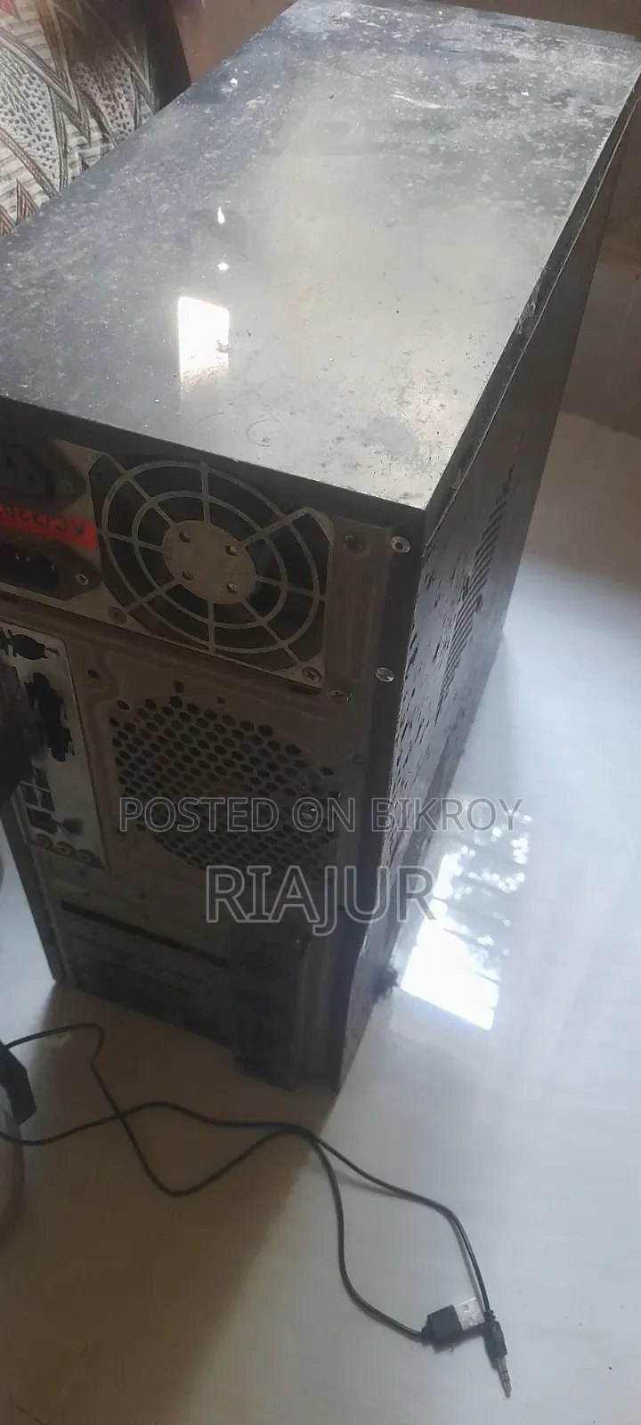 ডেস্কটপ কম্পিউটার ৪জিবি ইন্টেল পেন্টিয়াম এইচডিডি ৫০০জিবি