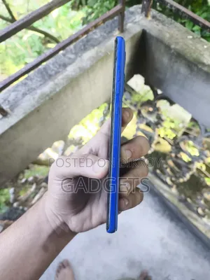মোটরসাইকেল মোটো জি৮৫ ১২৮ জিবি ব্লু