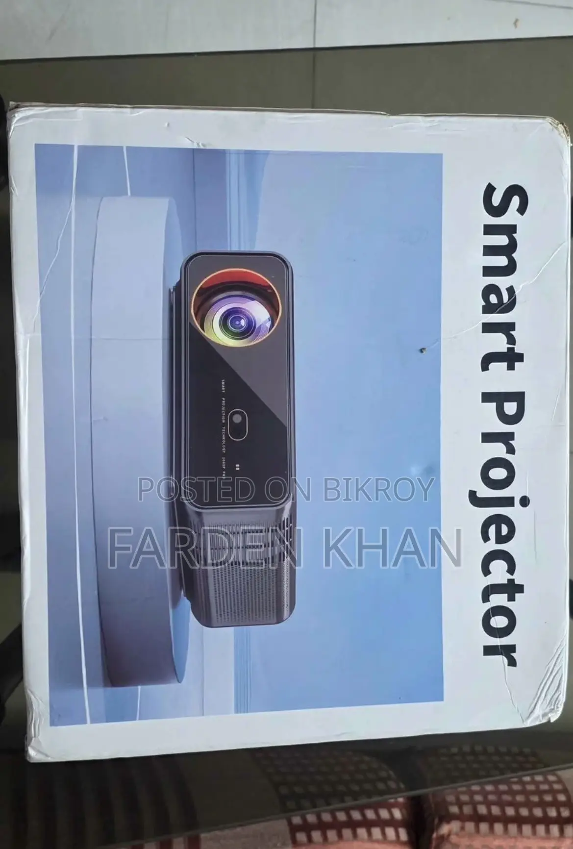 অুন ইউ০০১ প্রজেক্টর