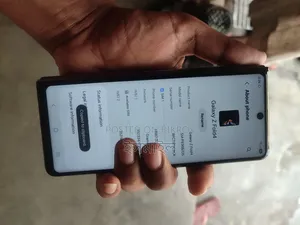 স্যামসাং গ্যালাক্সি জেড ফোল্ড৪ ২৫৬ জিবি কালো