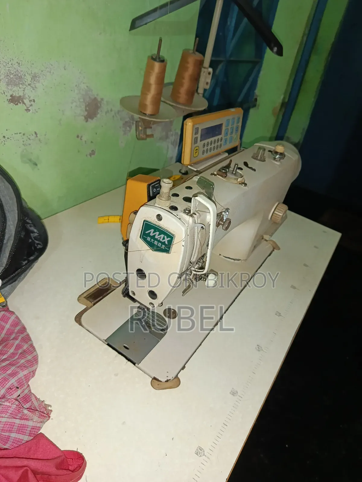 ইন্ডাস্ট্রিয়াল সেলাই মেশিন