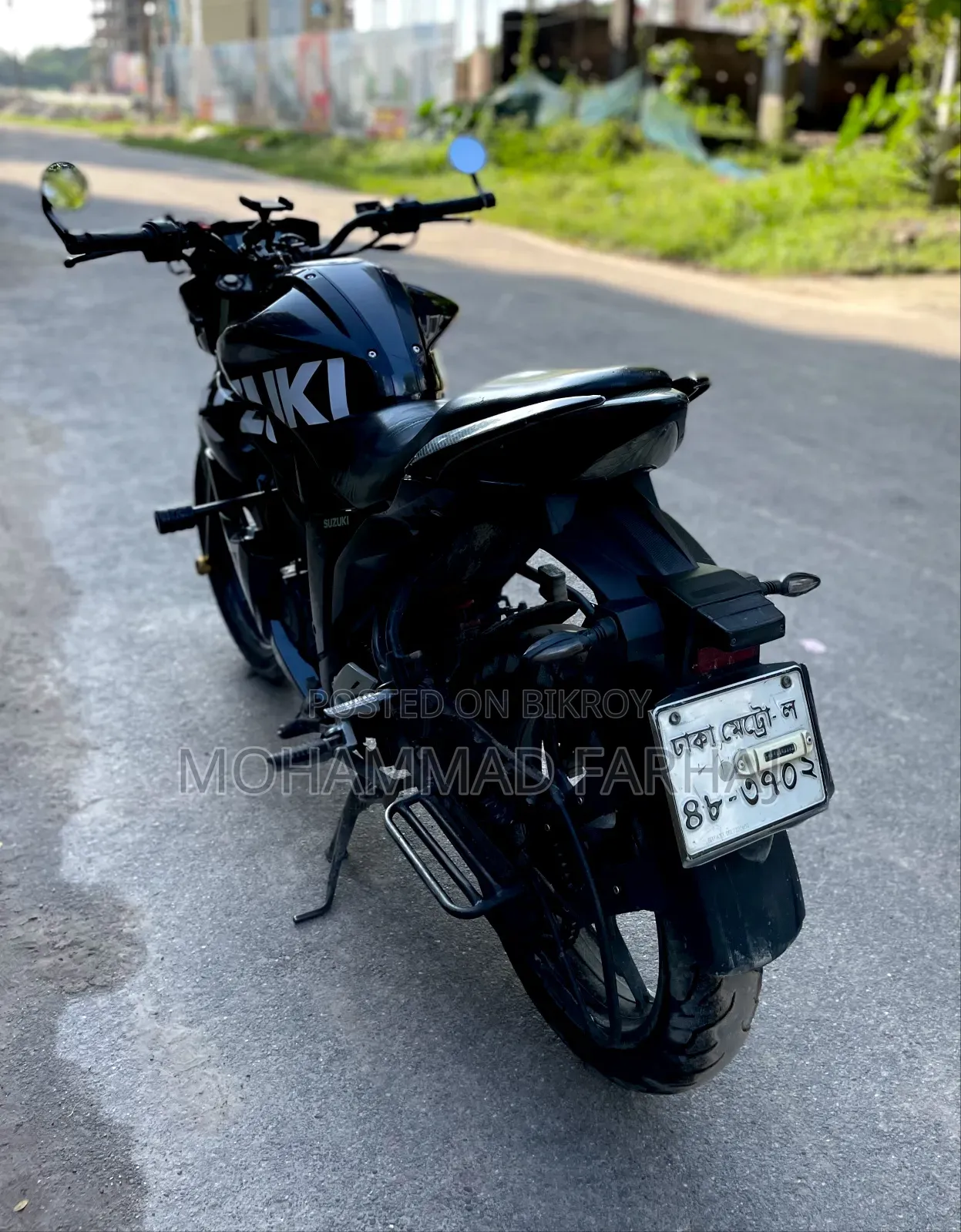 সুজুকি জিক্সার ২০২৩ ব্ল্যাক