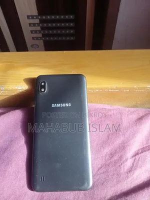 Samsung A10 32 GB Black