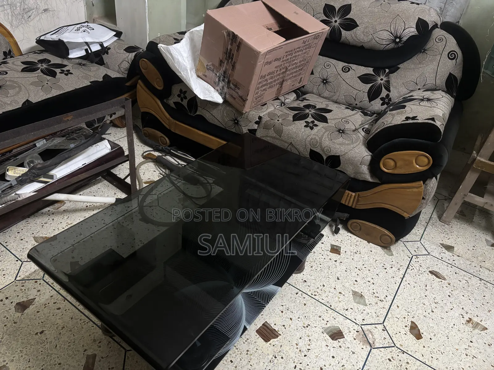 Sofa + Center Table