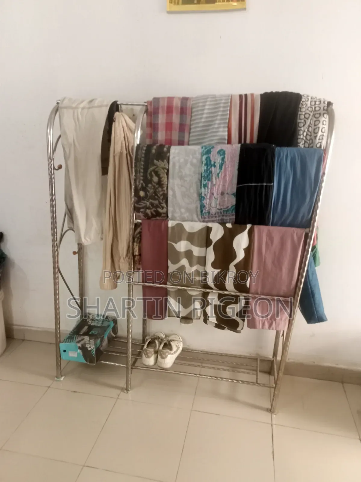 এসএস আলনা আলনা
