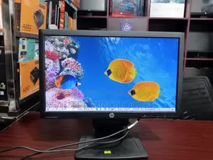 HP Compaq LA2006x – 20-inch HD+ LED 180-Degree Rotate Monitor