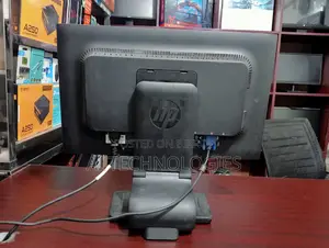 HP Compaq LA2006x – 20-inch HD+ LED 180-Degree Rotate Monitor