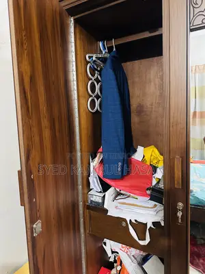 Almirah/Cupboard