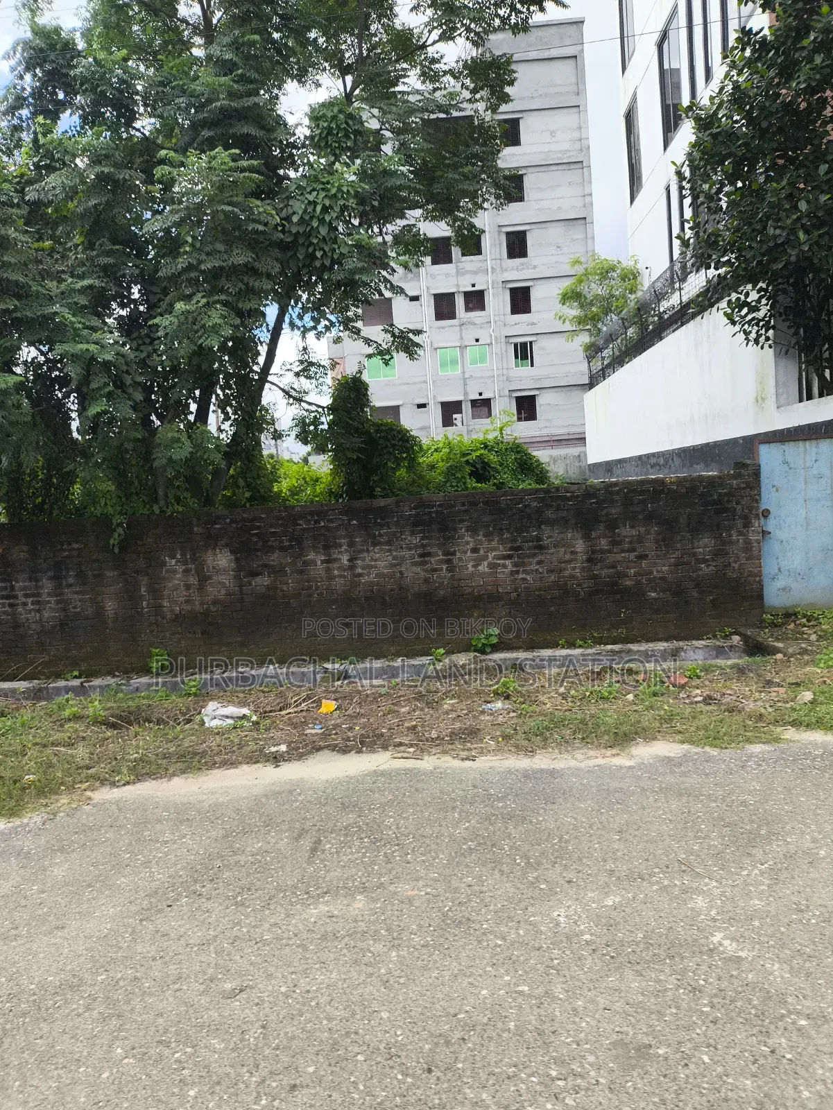 100Ft Road South Face 10 katha Plot Urgent Sale in Sector:10, Purbachal