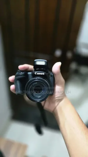 ক্যানন পাওয়ারশট ডিএসএলআর ক্যামেরা