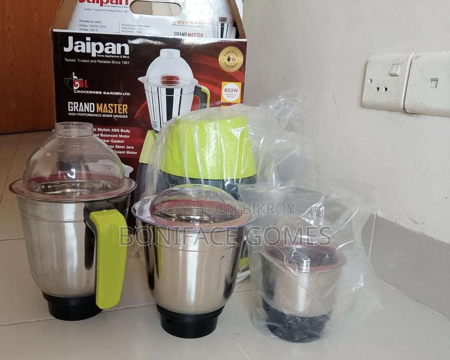 Jaipan Mixer and Grinder