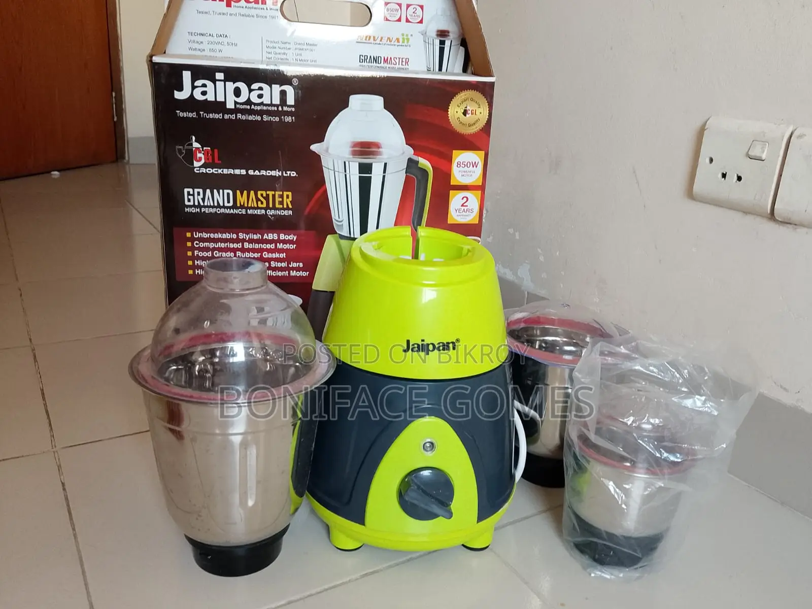 Jaipan Mixer and Grinder