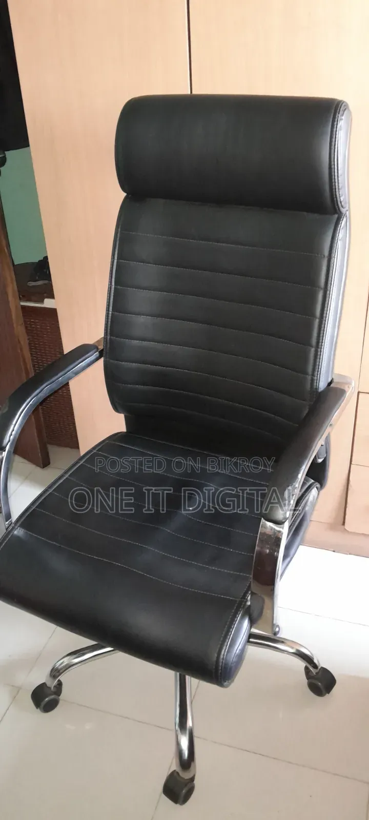 Boss Chair