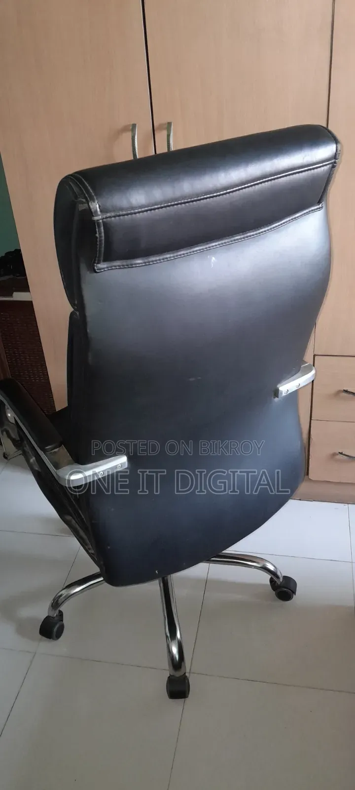 Boss Chair