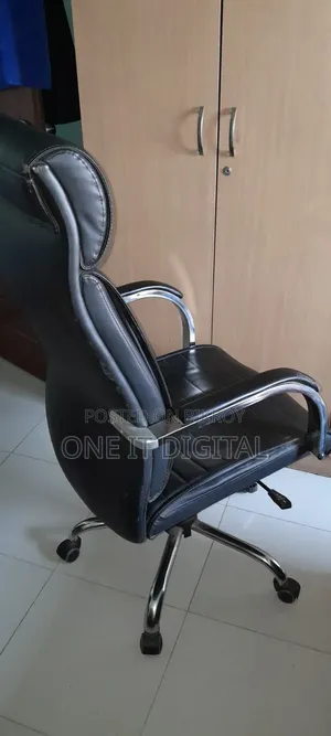 Boss Chair