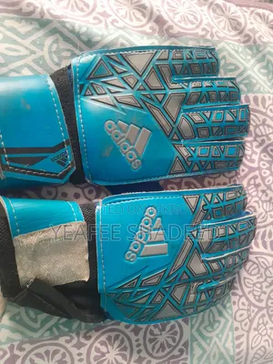 Goalkeeping Gloves