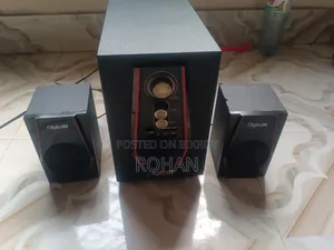ডিজিটাল ব্লুটুথ স্পিকার