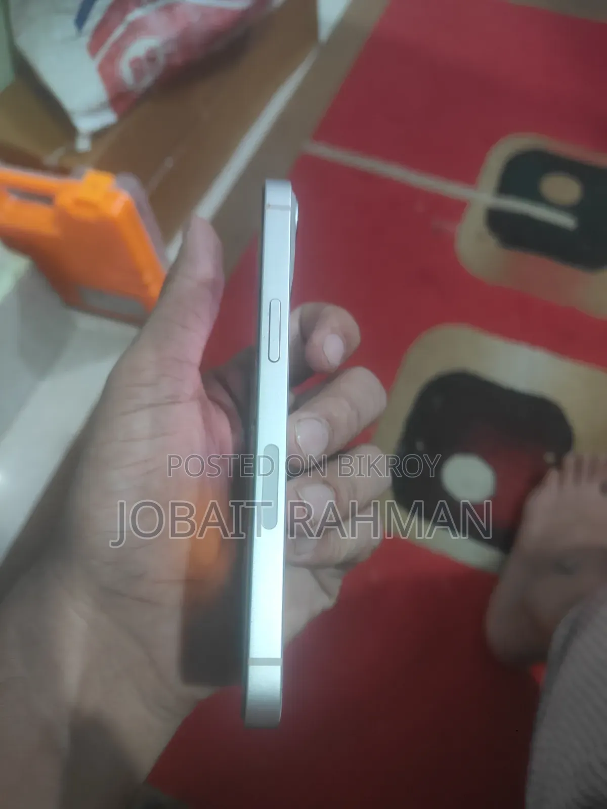 অ্যাপল আইফোন ১৩ ১২৮ জিবি গোল্ড