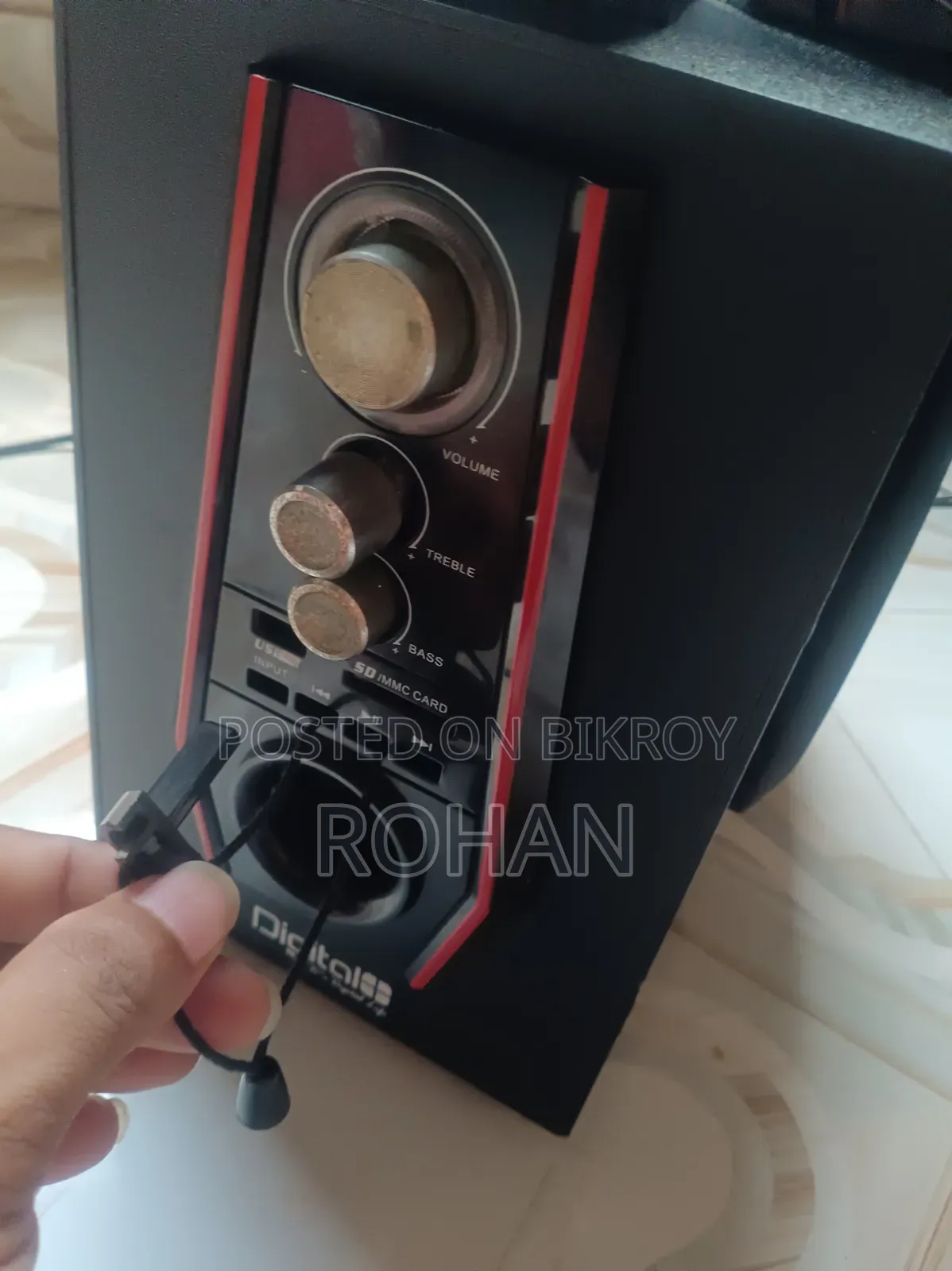 ডিজিটাল ব্লুটুথ স্পিকার