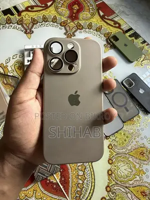 আইফোন ১৬ প্রো কাভার