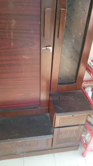 High Quality Malaysian Wood Dressing Table