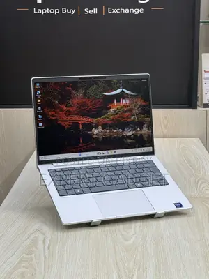 Laptop HP EliteBook 8 G1i 16GB Intel Core Ultra 5 SSD 512GB