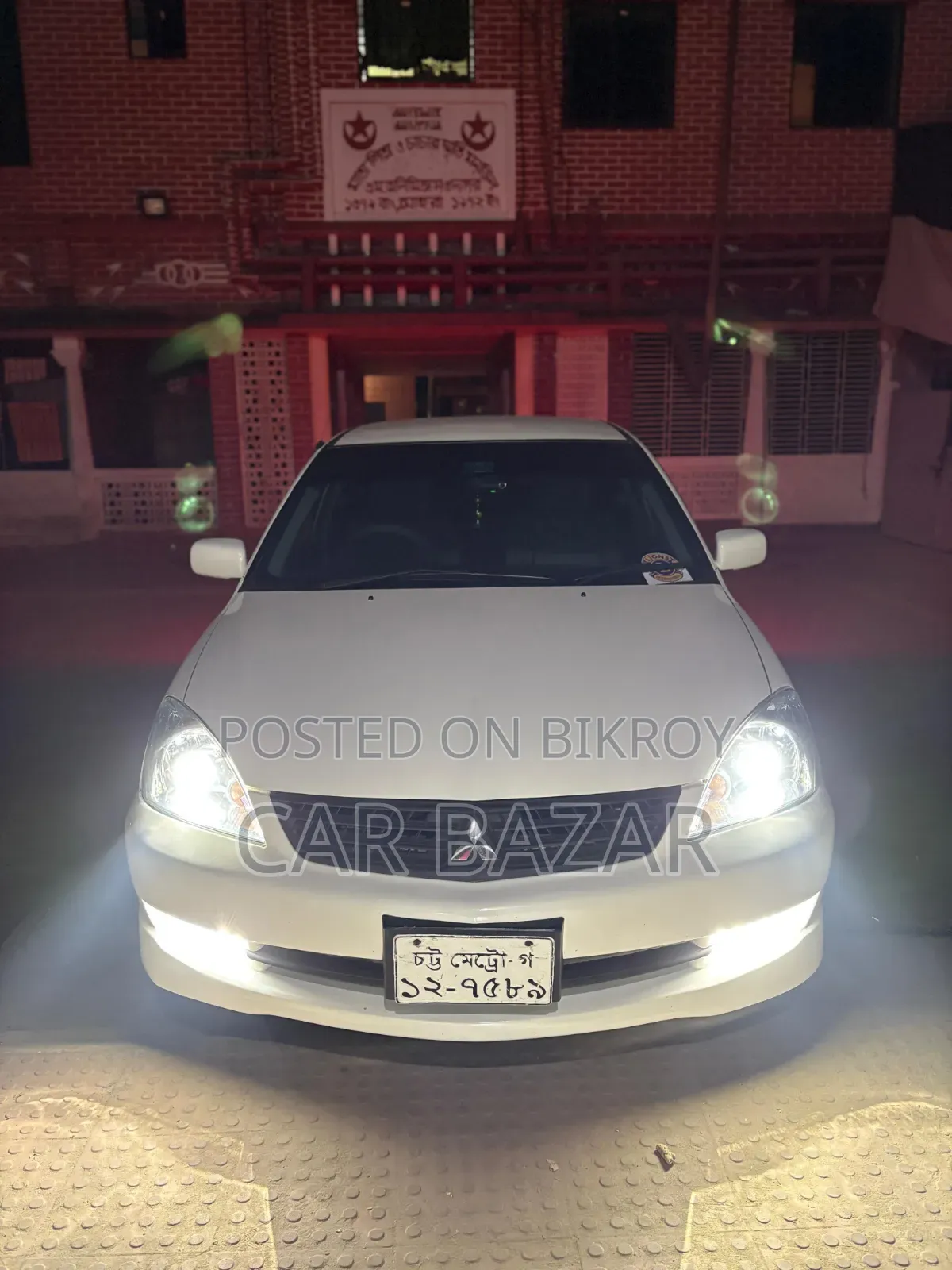 Mitsubishi Lancer 2006 White